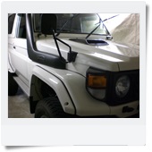 トヨタ　ランドクルーザー70